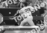 Covers 126 Feet to Make Heroic Catch 2021 Topps NOW #894 カード情報